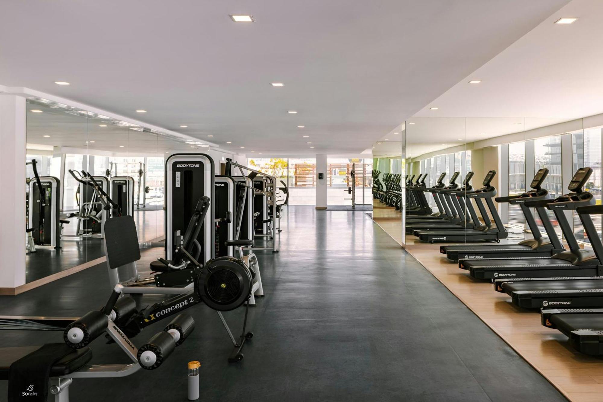 Sonder By Marriott Bonvoy Downtown Towers 4* Dubai