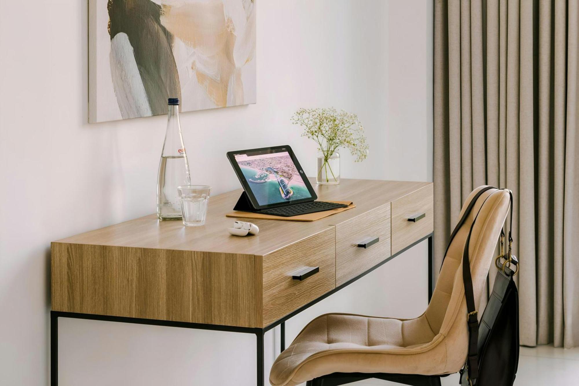 Sonder By Marriott Bonvoy Downtown Towers Aparthotel